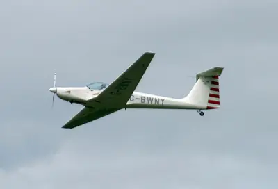 Aeromot - Industria Mecanico Amt-200