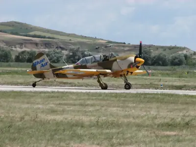 Aerostar Yak-52