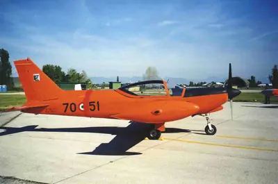 Alenia Aermacchi SF-260