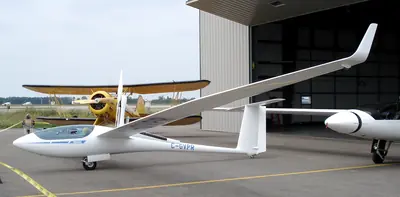 Alexander Schleicher Ash 26 E