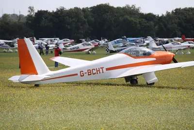 Alexander Schleicher Ask 16
