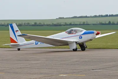 Alexander Schleicher Ask 16