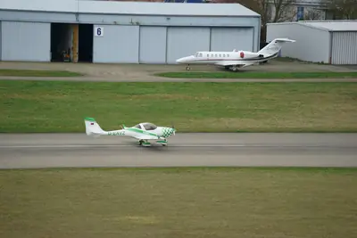 Aquila Aviation International AT01