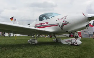Aquila A-211