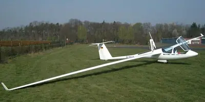Alexander Schleicher Ash 25E