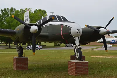 Beechcraft 50 Twin Bonanza