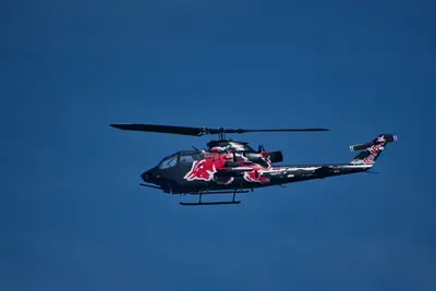 Bell 209
