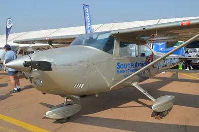 Cessna 182