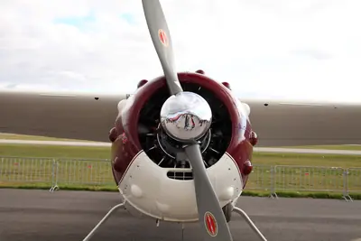 Cessna 195