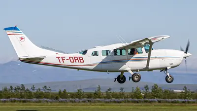 Cessna 207
