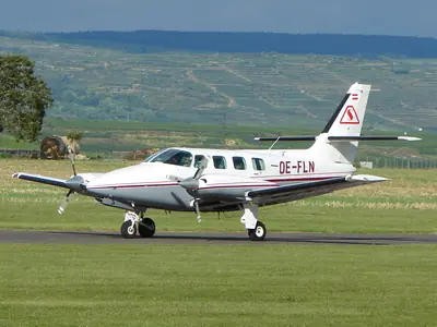 Cessna 303