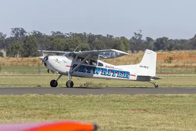 Cessna A185E