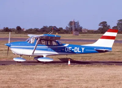 Cessna F172L