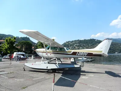 Cessna R172