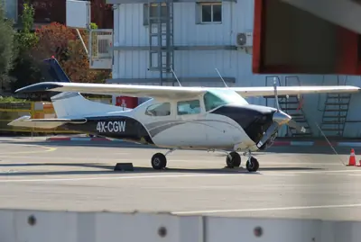 Cessna T210