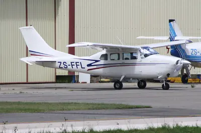 Cessna T210