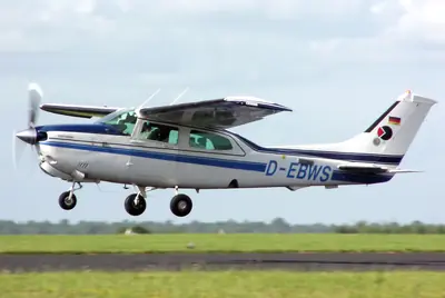 Cessna T210