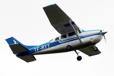 Cessna U206F