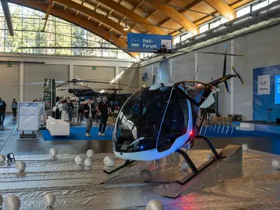 Ch7 Helicopters Heli-Sport CH77 Ranabot