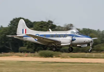 De Havilland DH-104