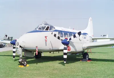 De Havilland DH-104