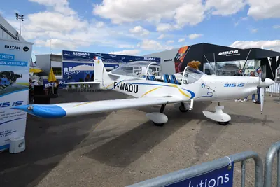 Issoire Aviation APM40 "Simba"