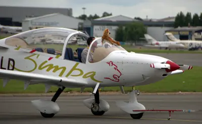Issoire Aviation APM40 "Simba"
