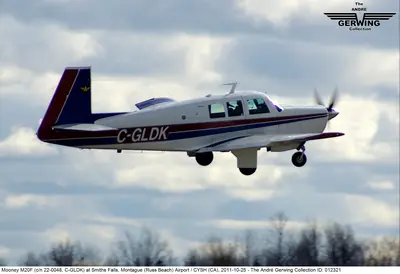 Mooney M-20F Executive