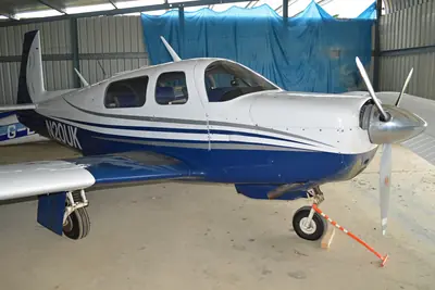 Mooney M-20F Executive