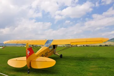 Piper J-3 Cub