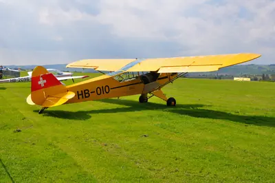 Piper J-3 Cub