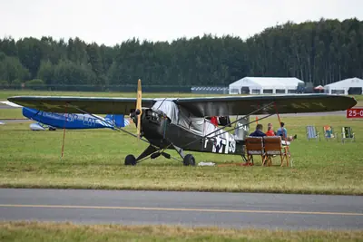 Piper J-3 Cub