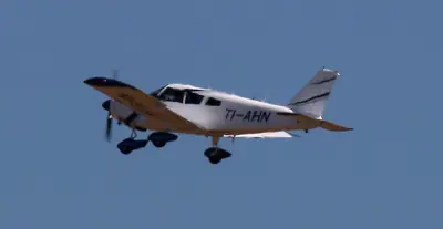 Piper PA-28-235