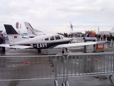 Piper PA-28R-201