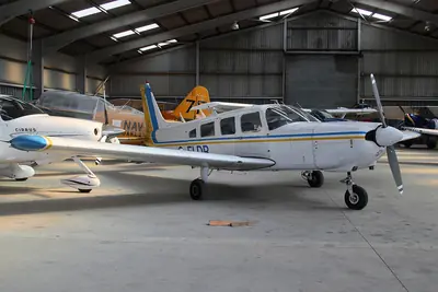 Piper PA-32-260 Cherokee Six