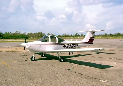 Piper PA-38 Tomahawk