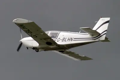 Robin HR-100 Tiara