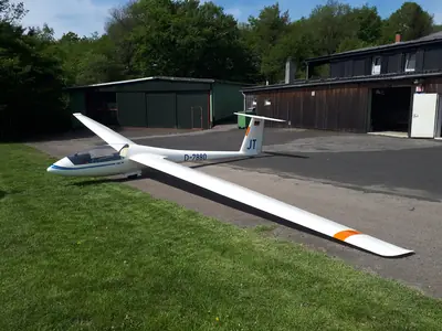 Rolladen-Schneider LS-4