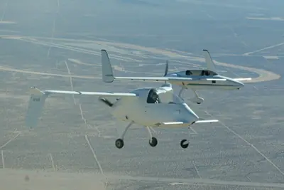 Rutan Aircraft Factory Long-EZ