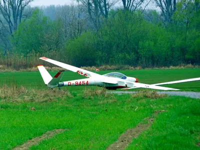 Start & Flug H101 "SALTO"