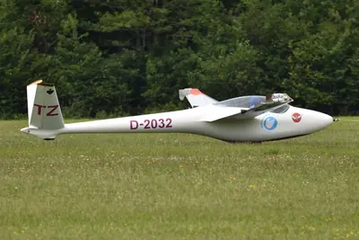 Start & Flug H101 "SALTO"