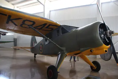 Stinson AT-19 Reliant