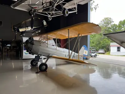 Travel Air 4