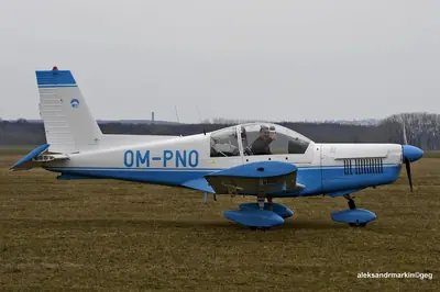 Zlin Z 142