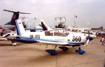 Zlin Z-143