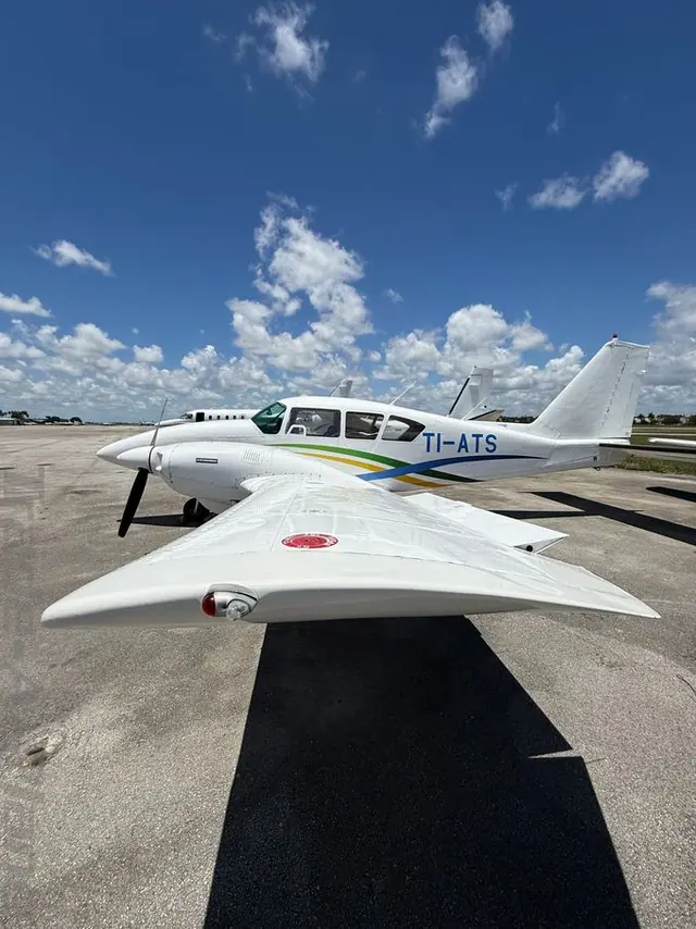 1979 Piper Aztec F