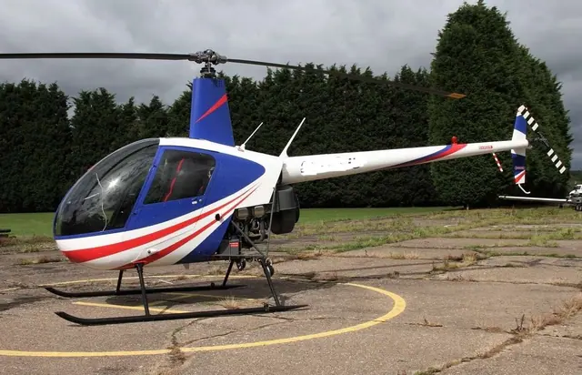 Robinson R22 2006