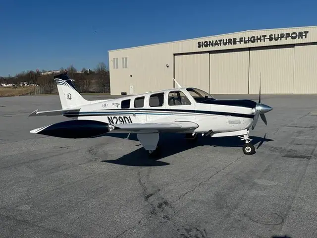 1976 Beechcraft A36 Bonanza
