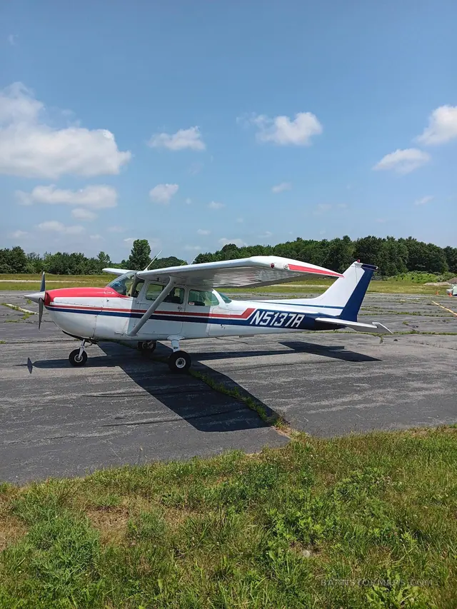 1974 Cessna 172 M Skyhawk