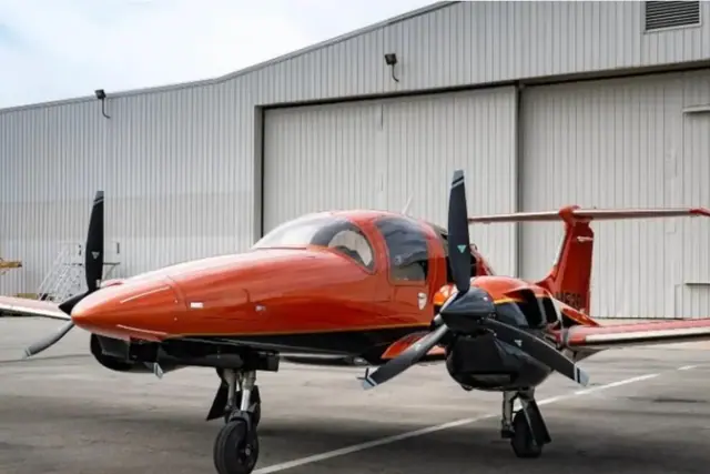 2025 Diamond Aircraft DA 62